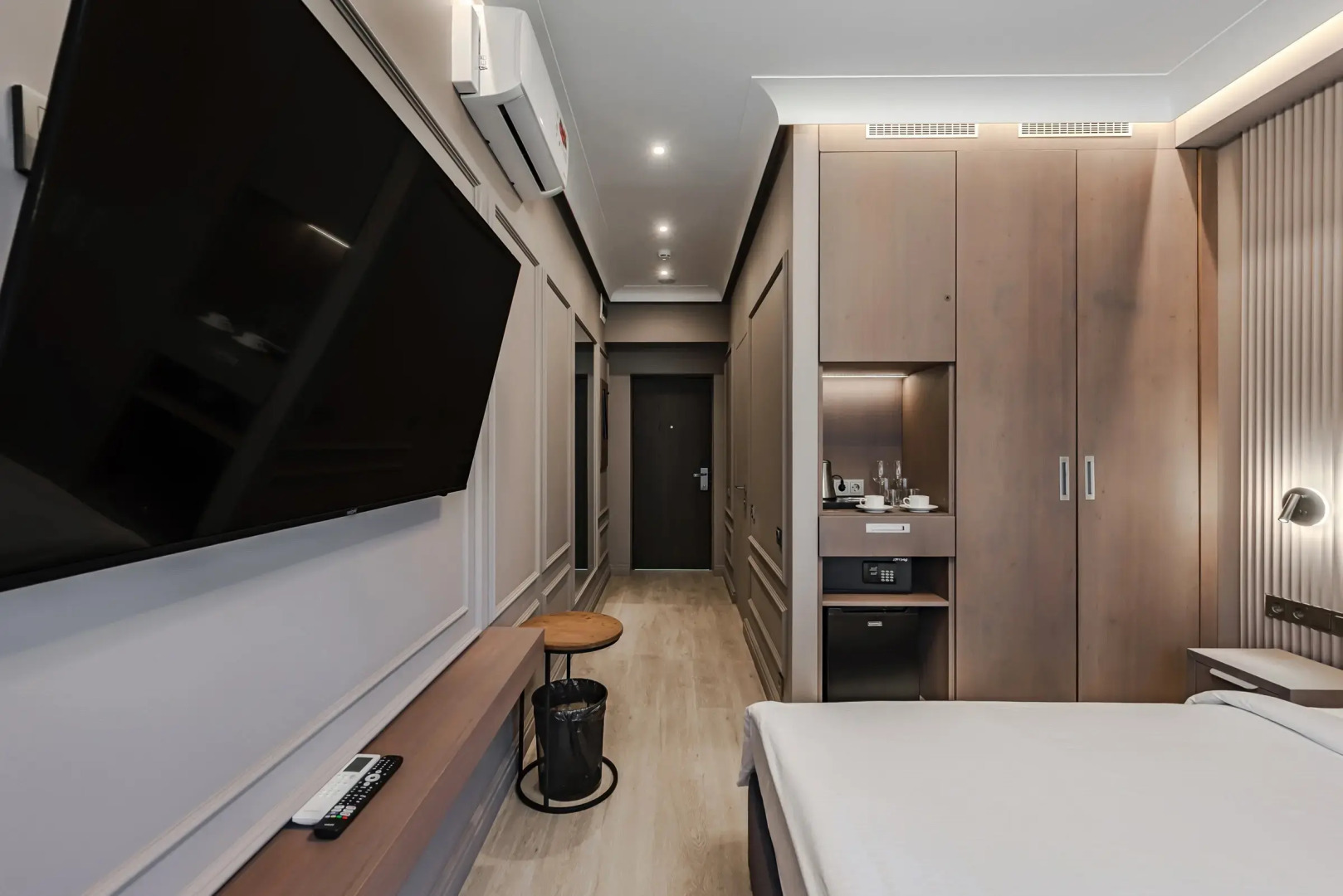 Апартаменты Ленина 217А с бассейном 2