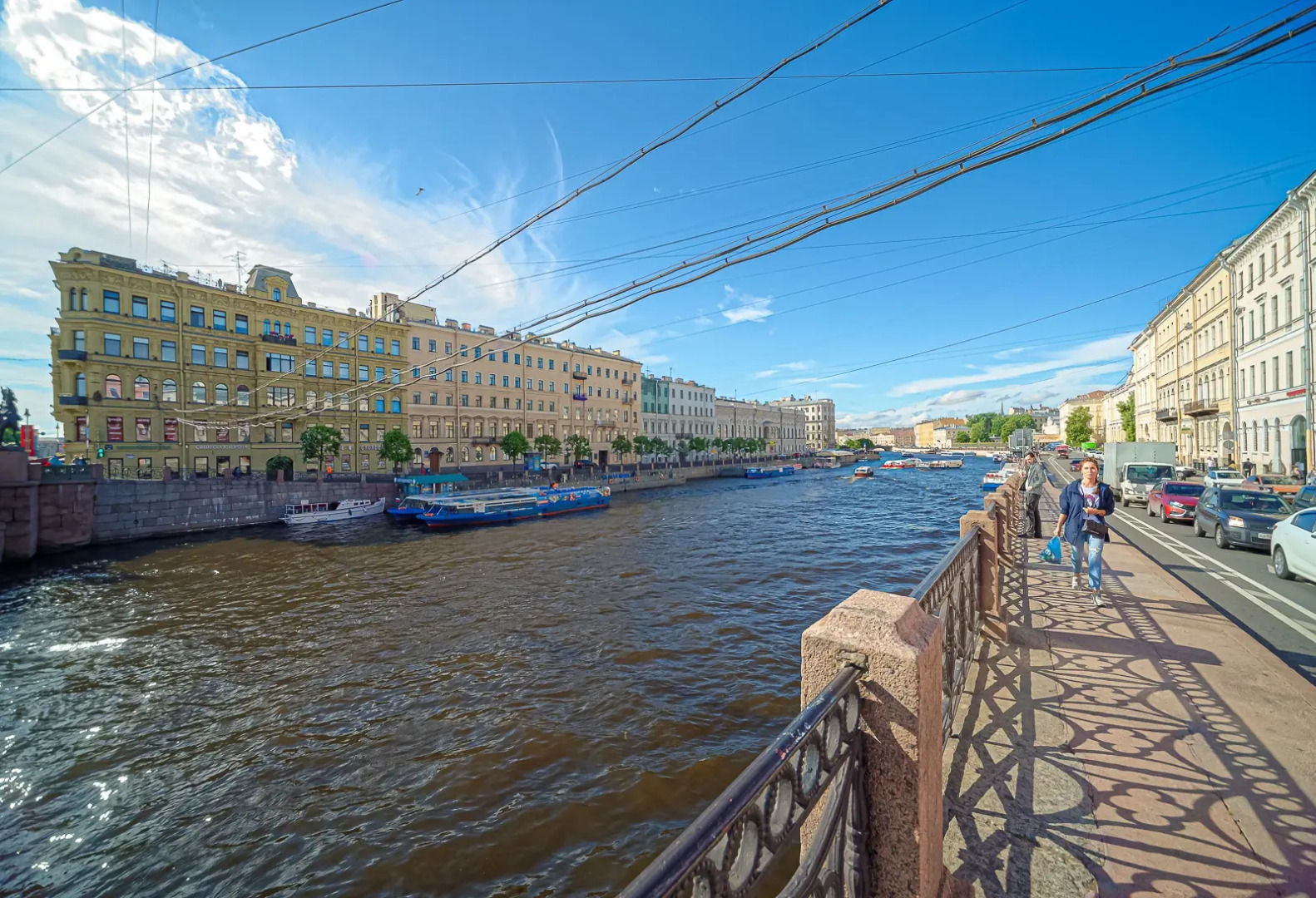 Апартаменты Двухкомнатная Квартира с Видом на Набережную