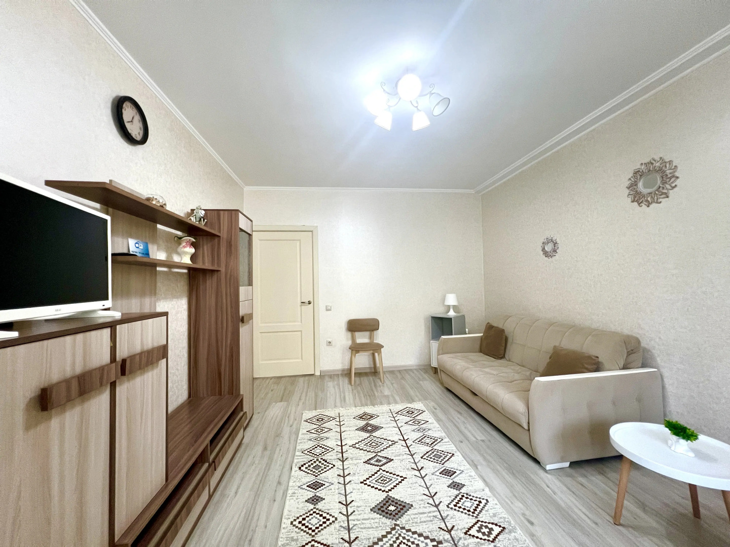 Квартира двухкомнатная по улице Навагинская