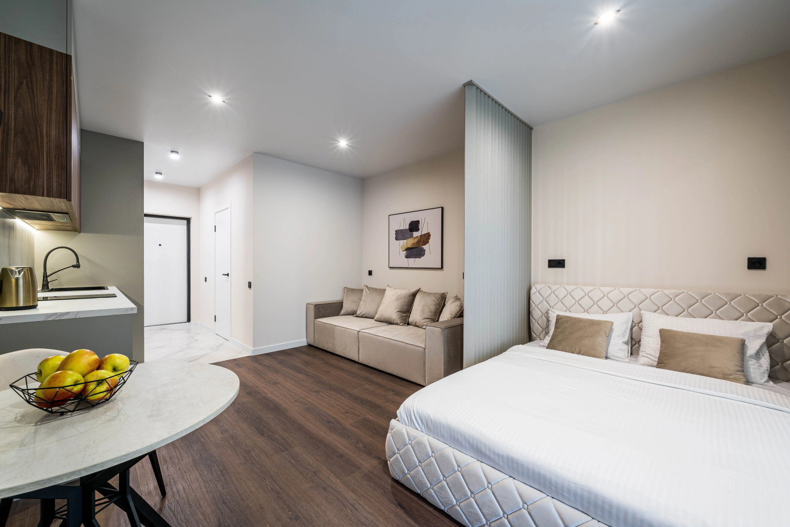 Квартира студия на сутки Минск Мир Подходит для командировок и отдыха Самозаселение Балкон Wi-Fi