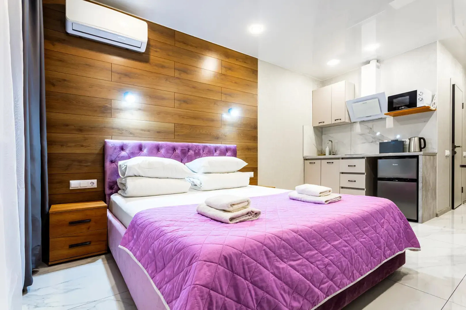 Апартаменты Студия LoveHotelSirius в ЖК бизнес класса Фрукты