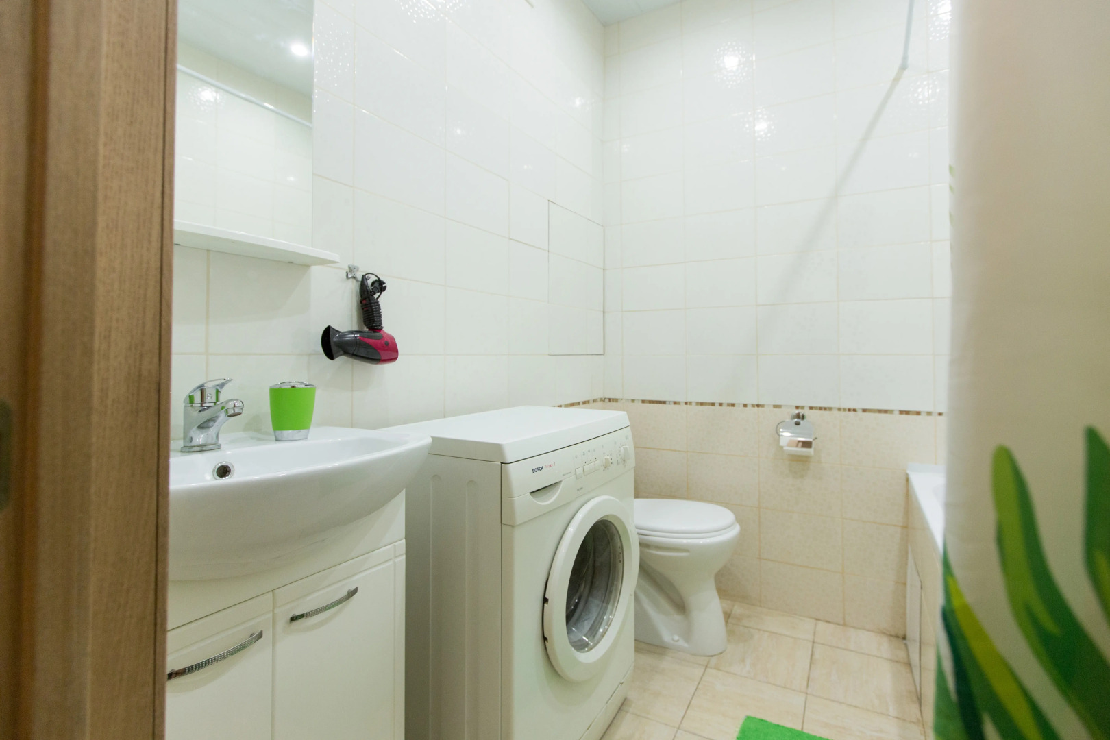 Апартаменты на улице Дмитрия Михайлова 1