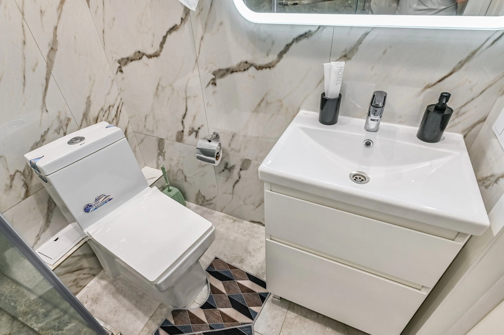 Апартаменты однокомнатные возле Хан-Шатыра