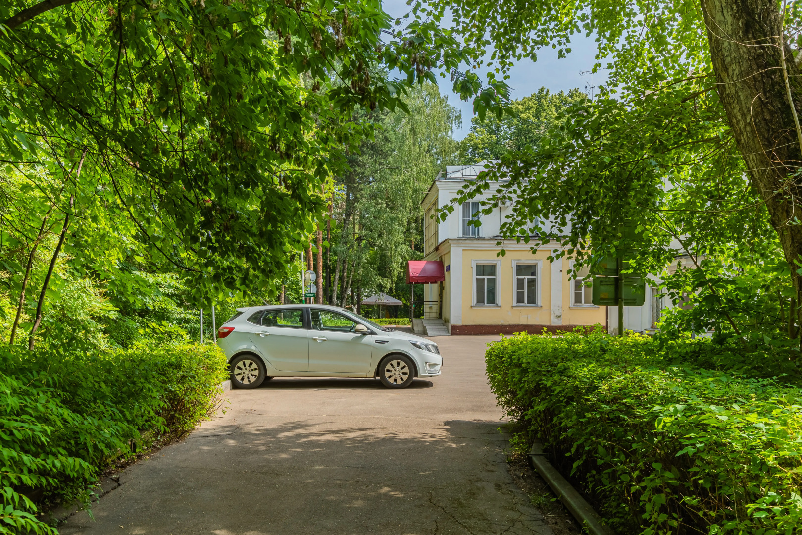 Гостиница Лось