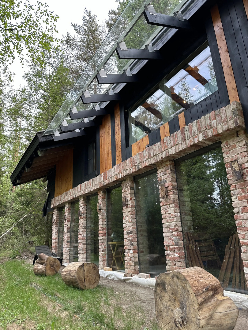 Коттедж Brusnika Village