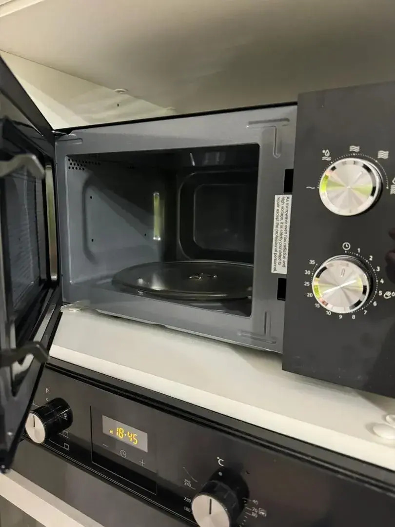 Гостевой Дом Уютный Дом с Большими Панорамными Окнами