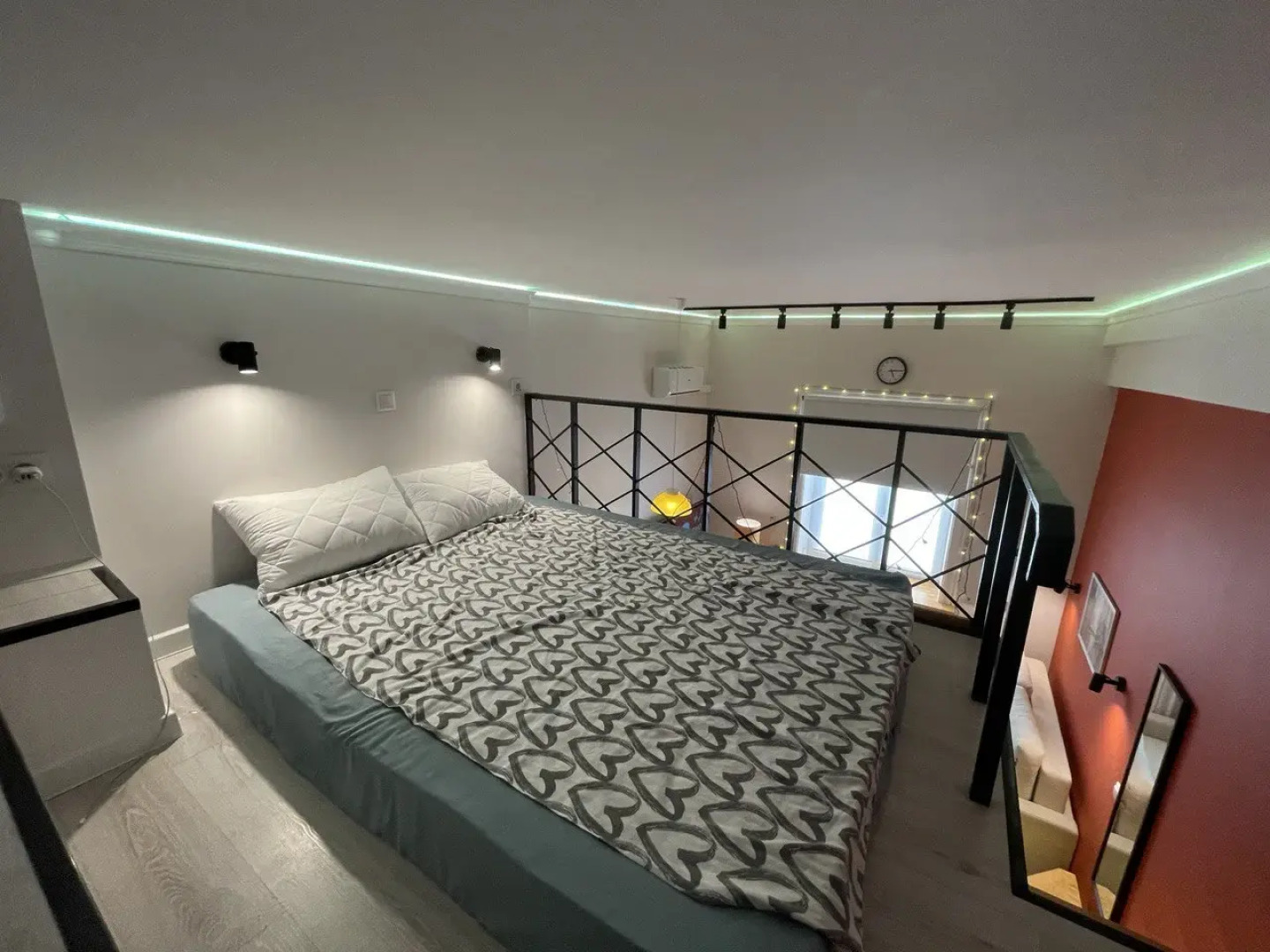 Апартаменты ZenApart Loft c джакузи