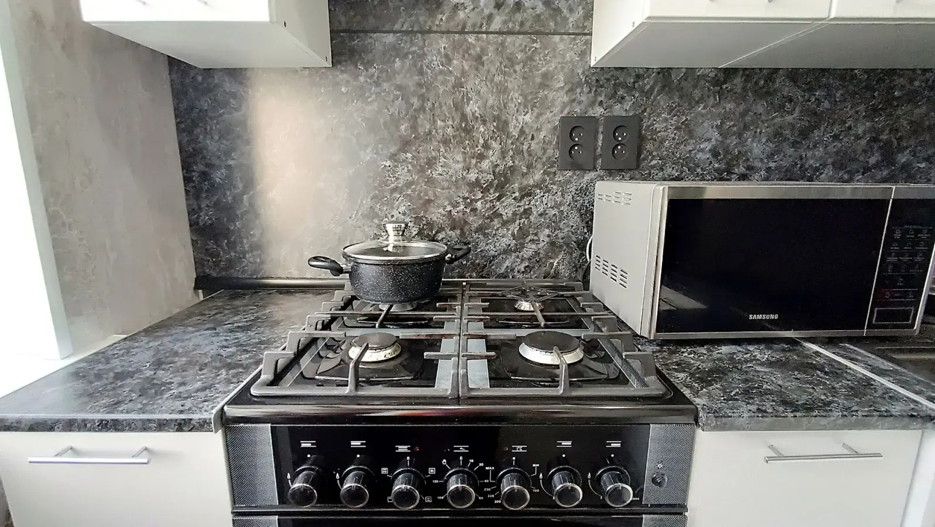 Апартаменты Уютный Север на Сомова 6