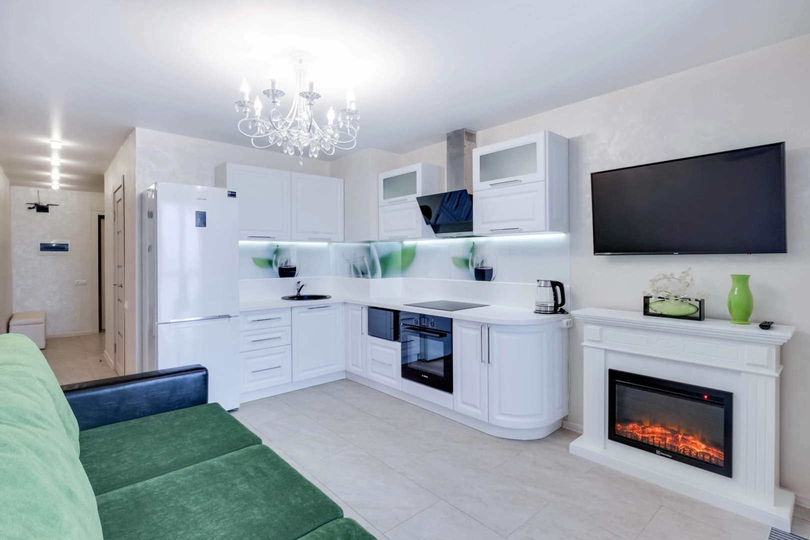 Апартаменты на улице Запарина 111