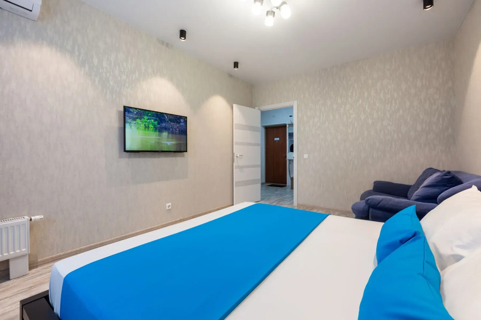 Апартаменты Сутки Уфа на Рихарда Зорге 67/2 365