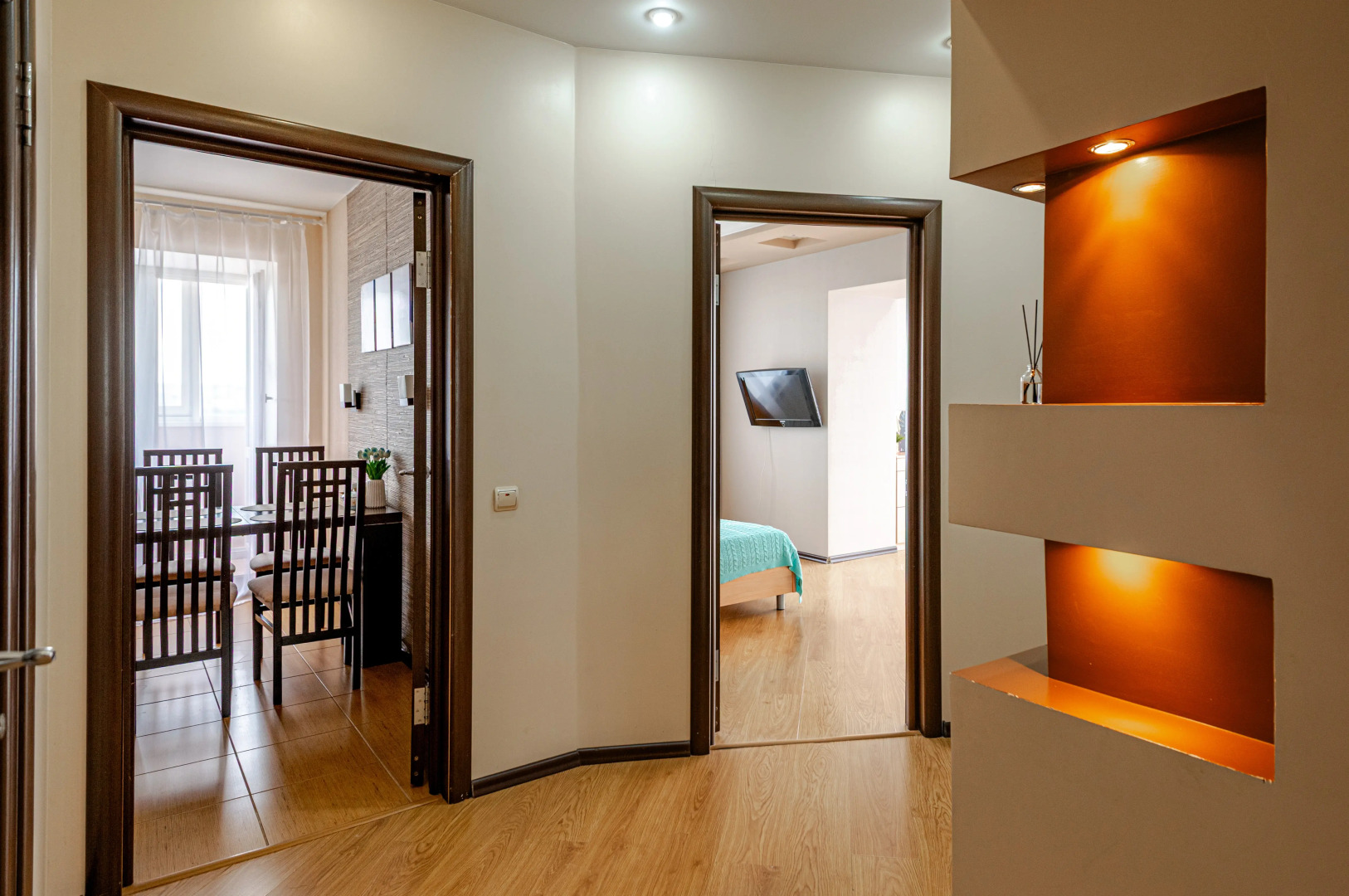 Квартира 2-к у Залива на Крылова 5 от RentAp