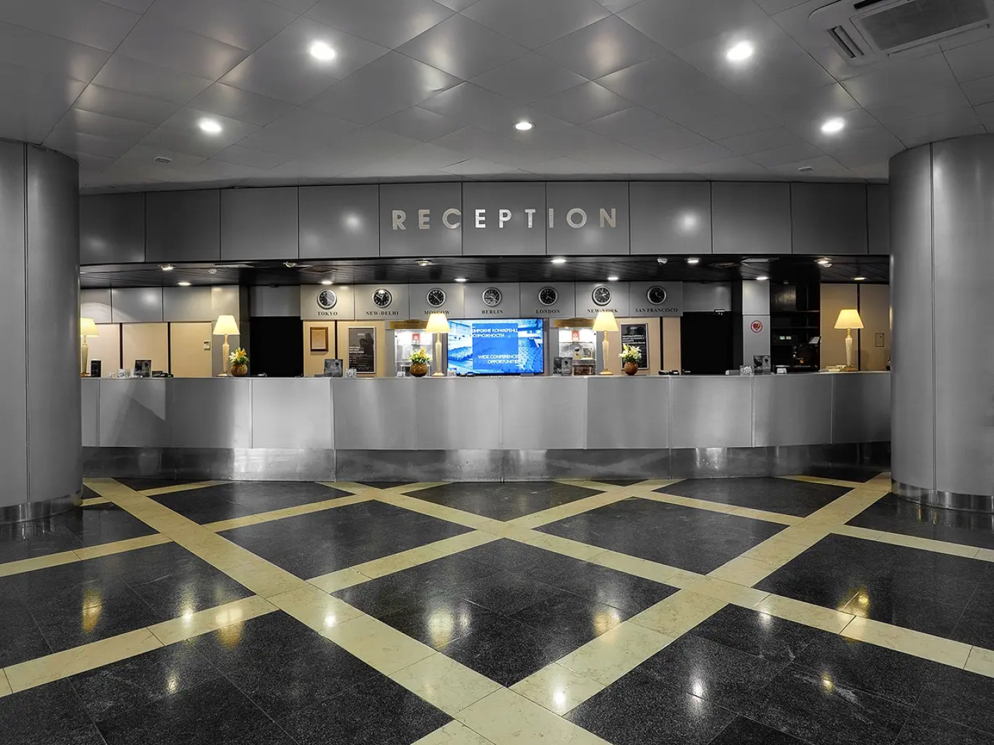 Отель Radisson Slavyanskaya Hotel & Business Center, Moscow