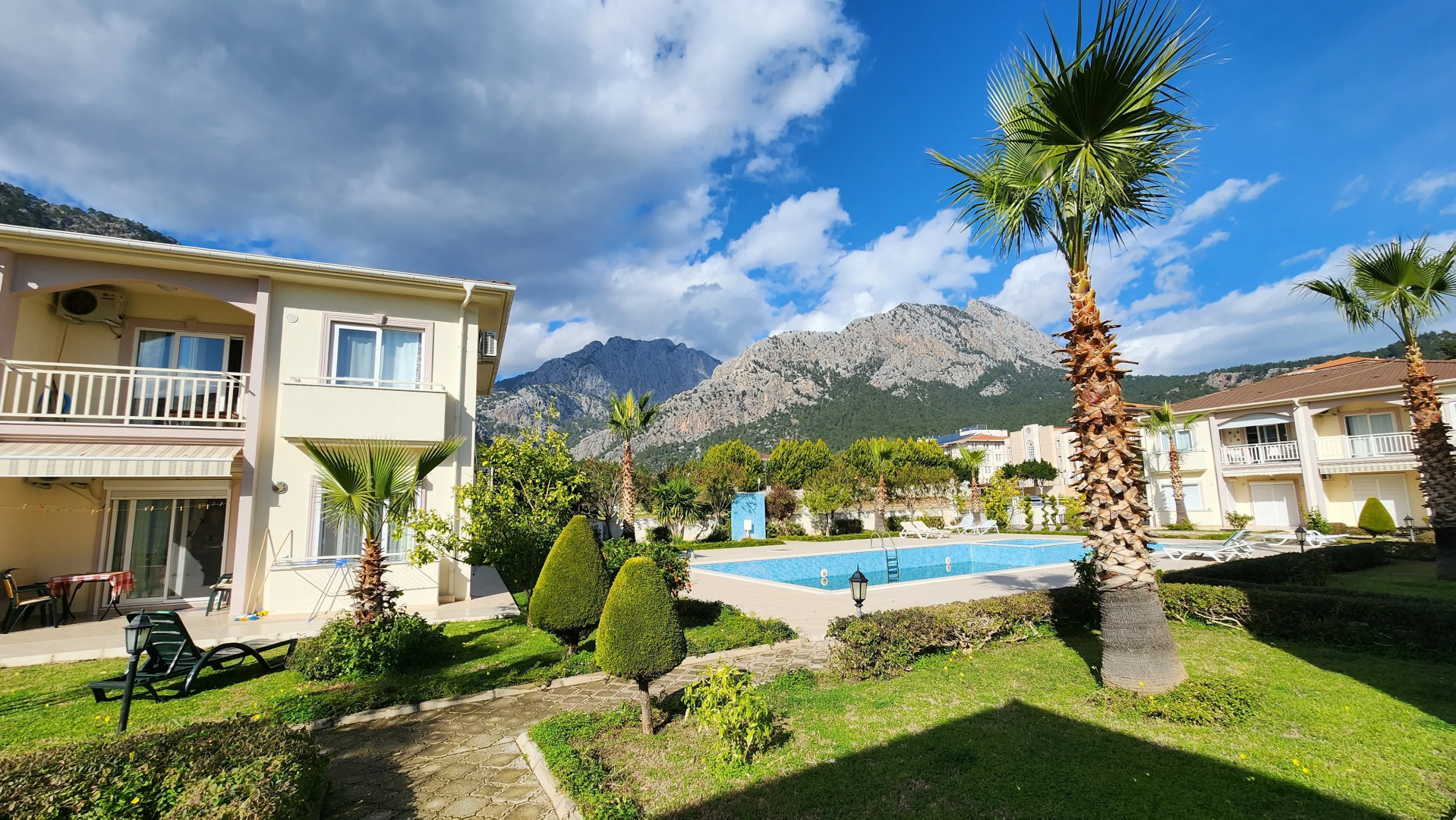 Квартира Две спальни с видом на горы