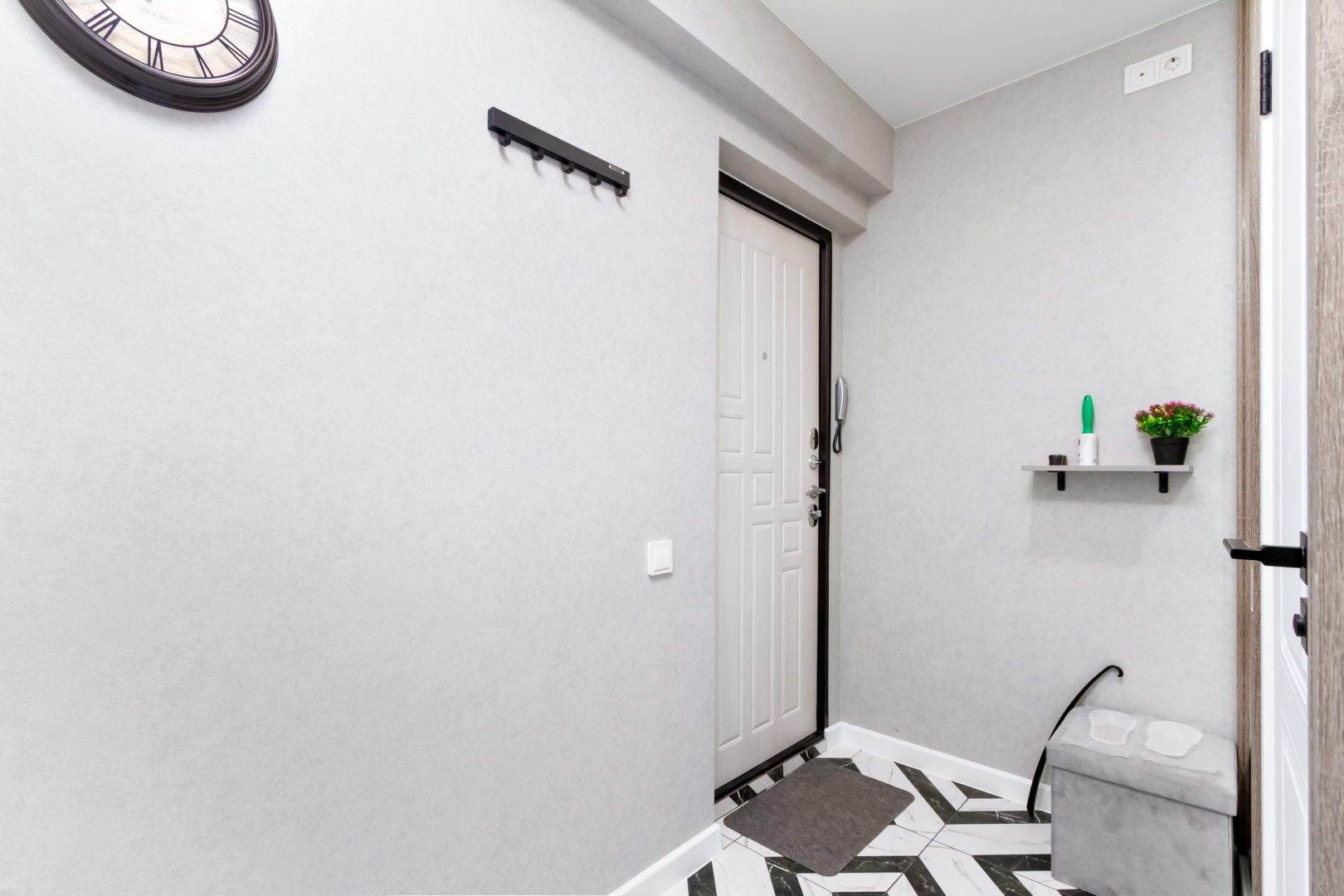 Квартира Студия с Новым Ремонтом в Центре Для 4 Гостей