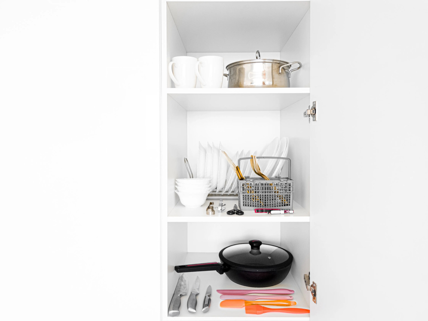 Апартаменты 12 этаж,студия 30кв.м,джакузи,вид на Волгу,новый дом,самый центр,вокзал пешком