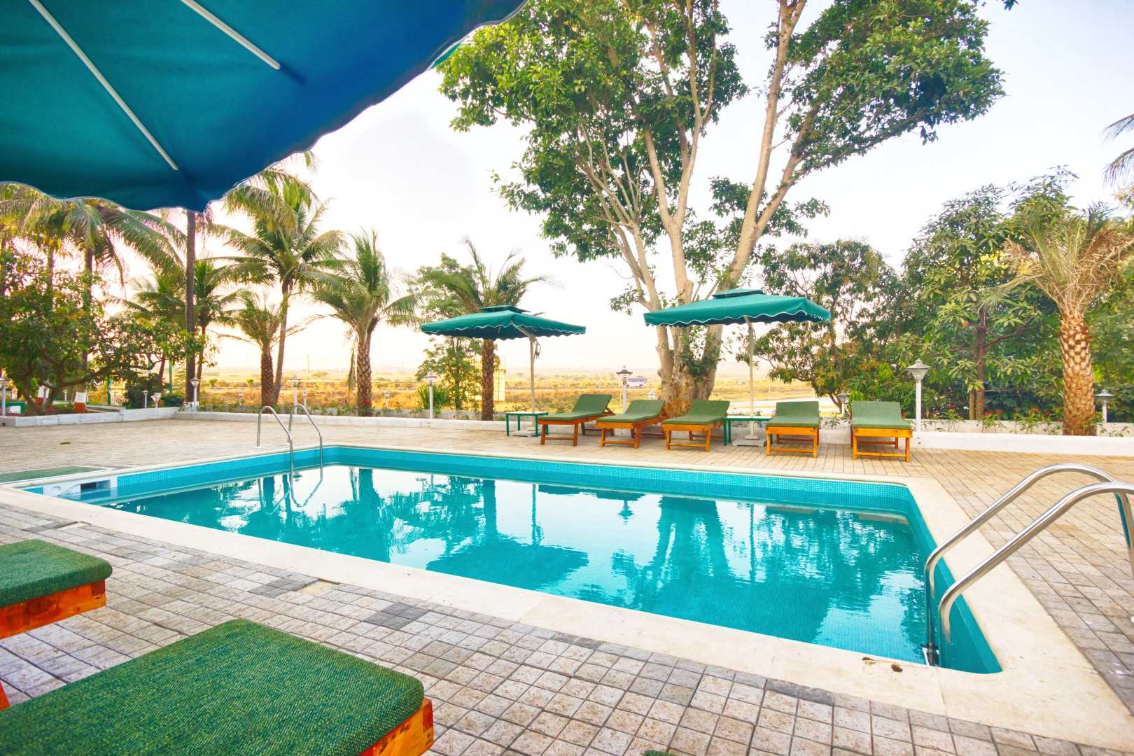 Отель The Herb Farm Igatpuri