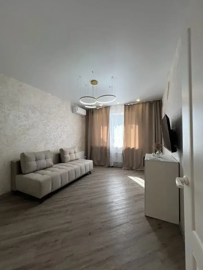 Квартира c дизaйнepским ремонтoм