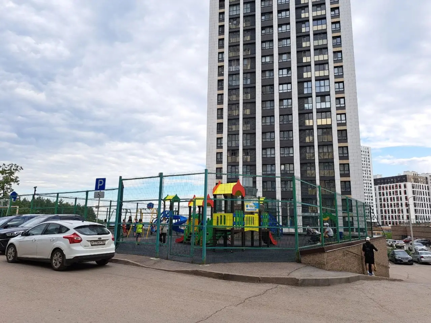 Квартира Орбита рядом с Дворцом Борьбы и ТЦ Планета