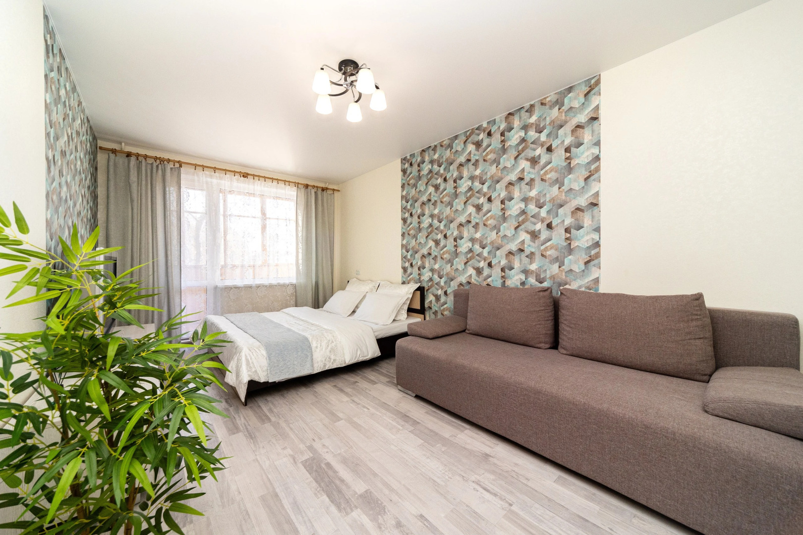 Апартаменты Однокомнатные рядом с рестораном Друзья