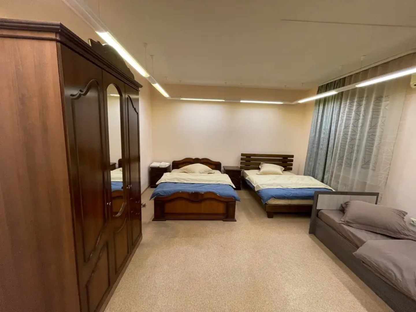 Отель Неделина 26