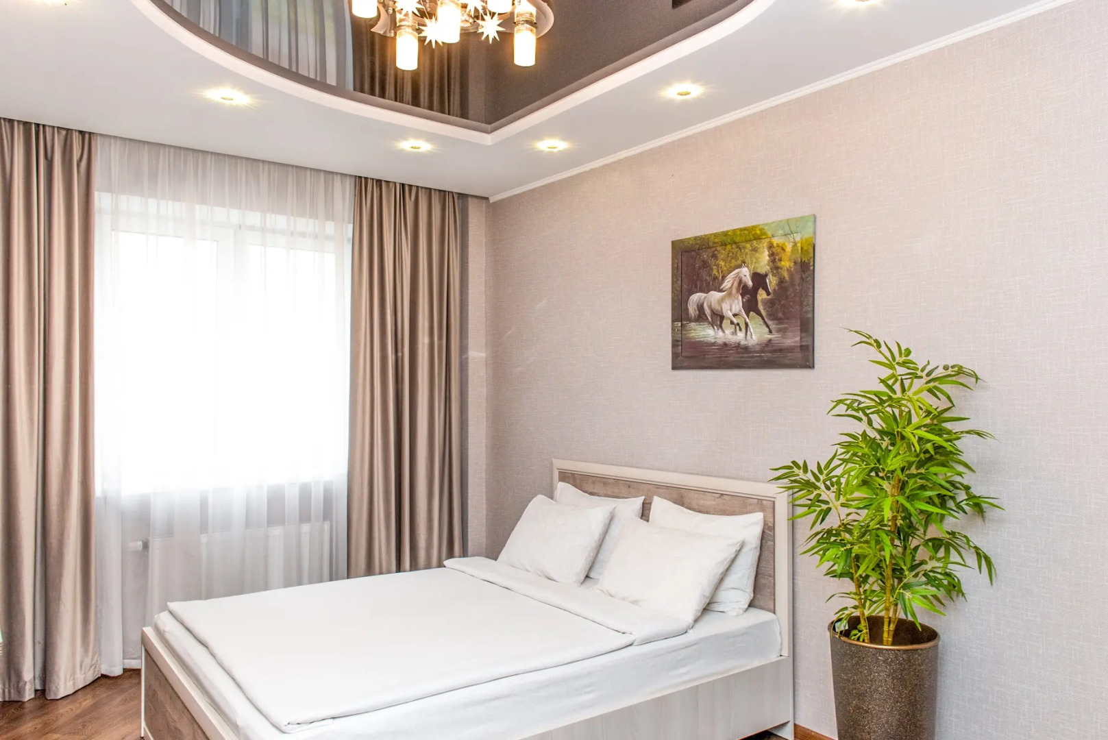 Апартаменты 3х комнатные пр-т Держинского 22 Центр