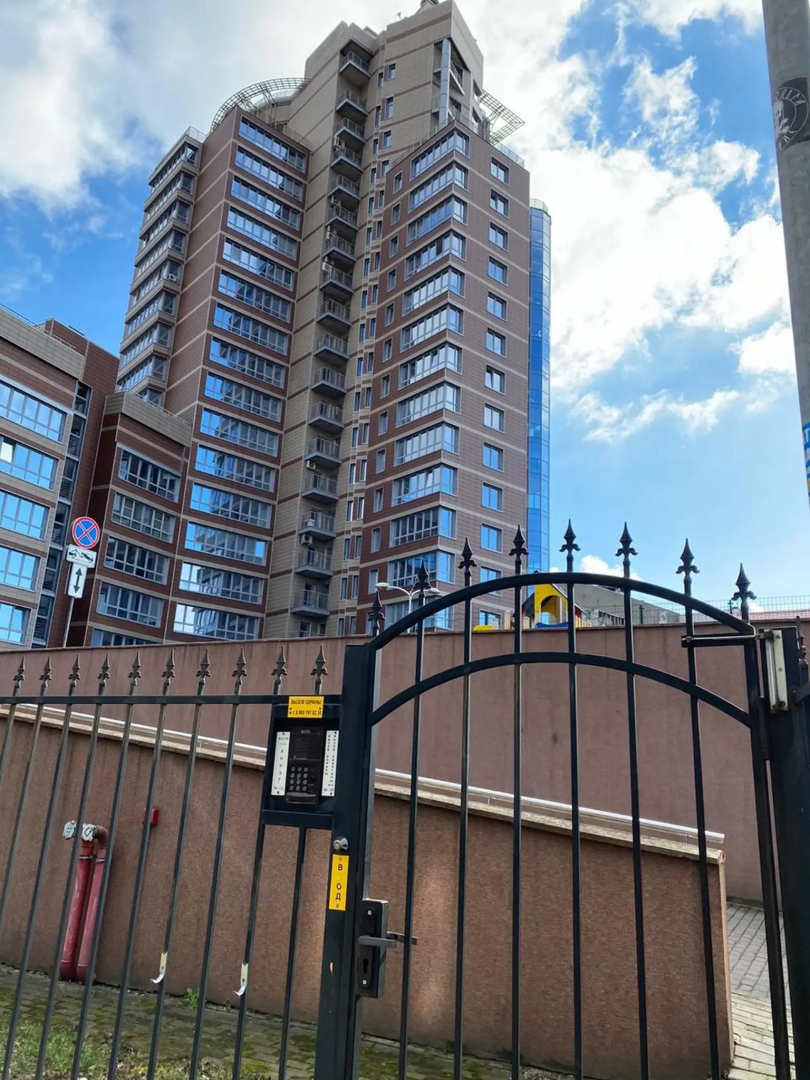 Апартаменты Crown39 - 2к №88: 135 м2, 12 этаж из 21