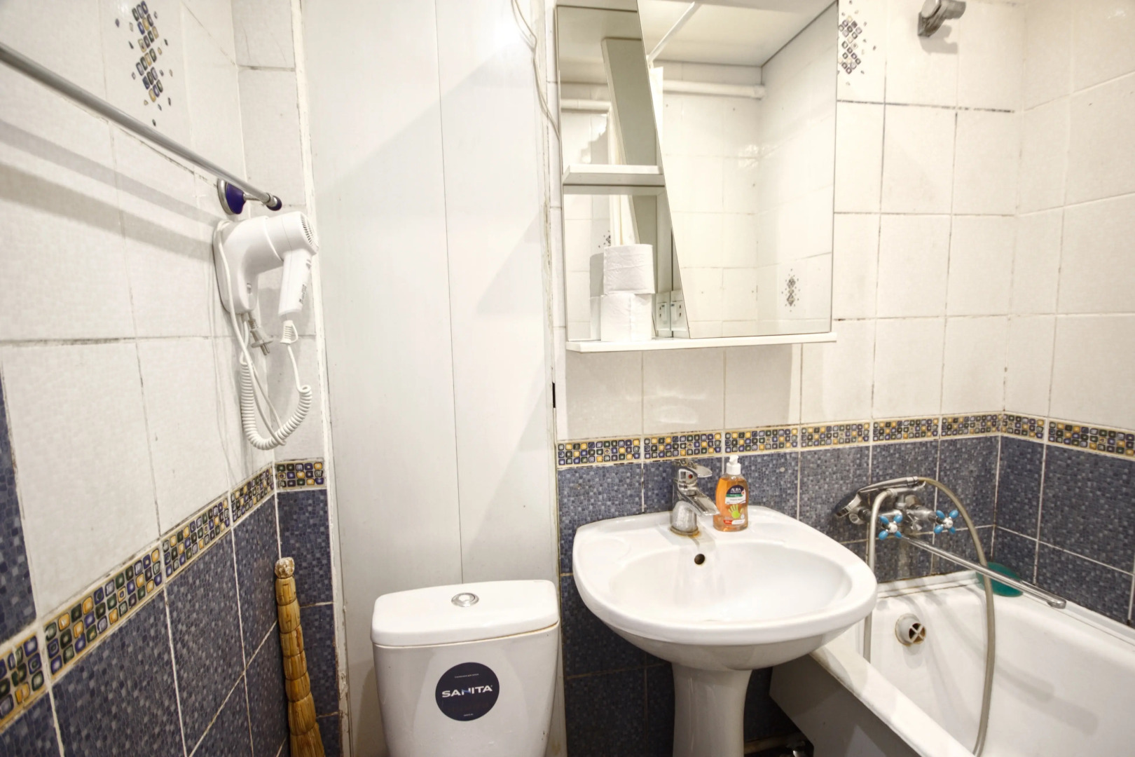 Апартаменты на Жаворонкова 1