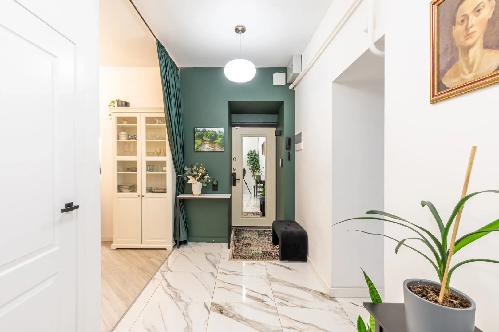 Квартира на Декабристов 36/1