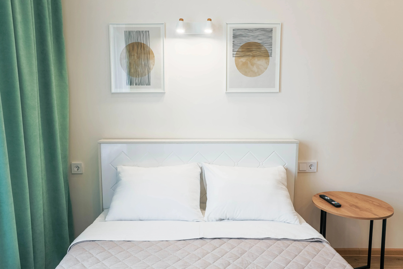 Апартаменты Луна рядом с Политехом на 2 гостя