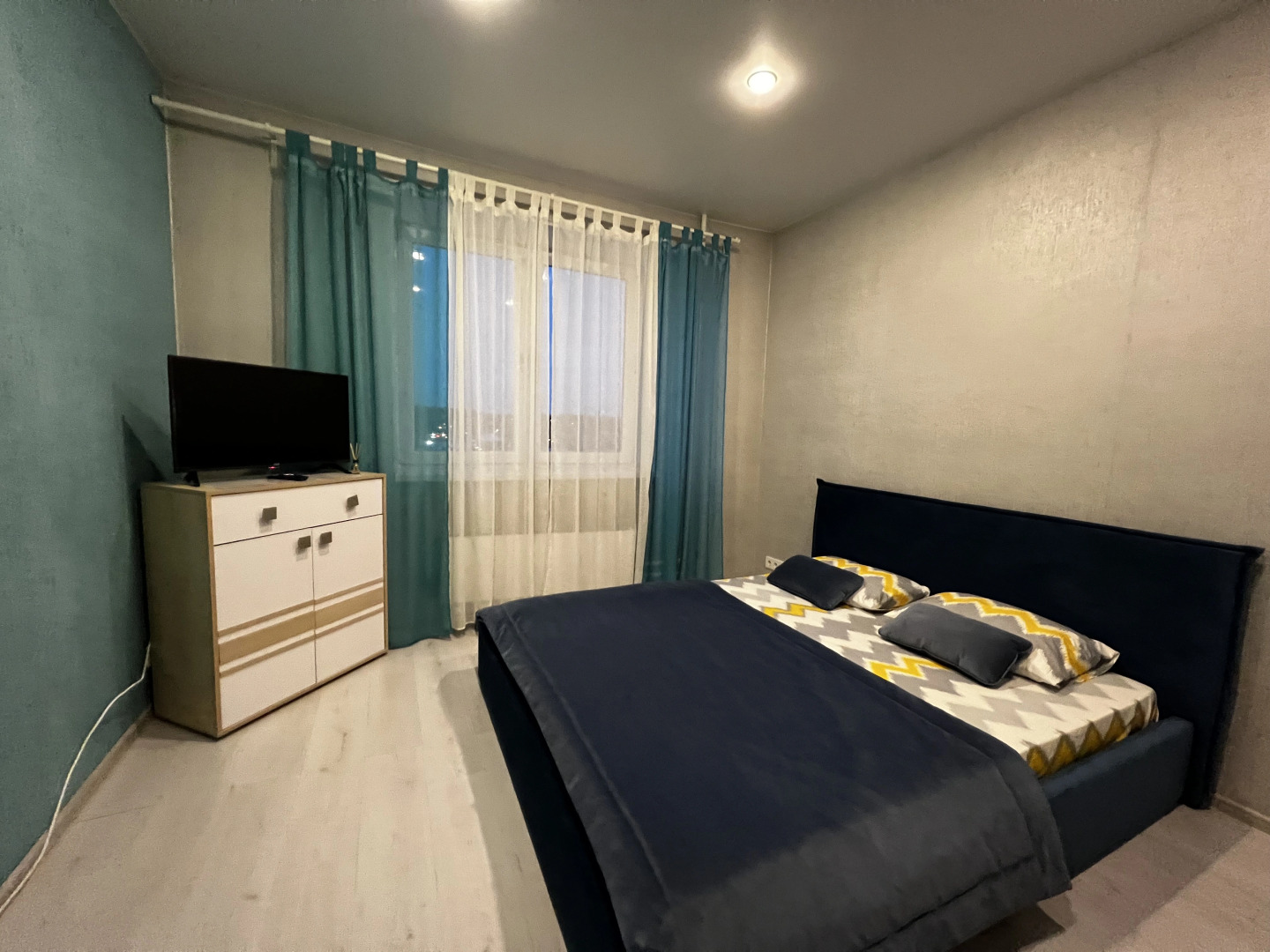 Апартаменты Квартира AlexHome РП Свердловский Заречная 7