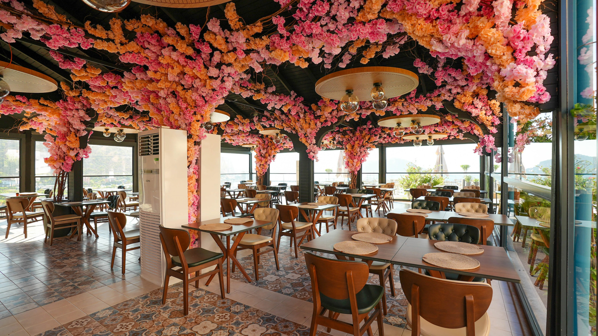 Ada Port Hotel - Adults Only