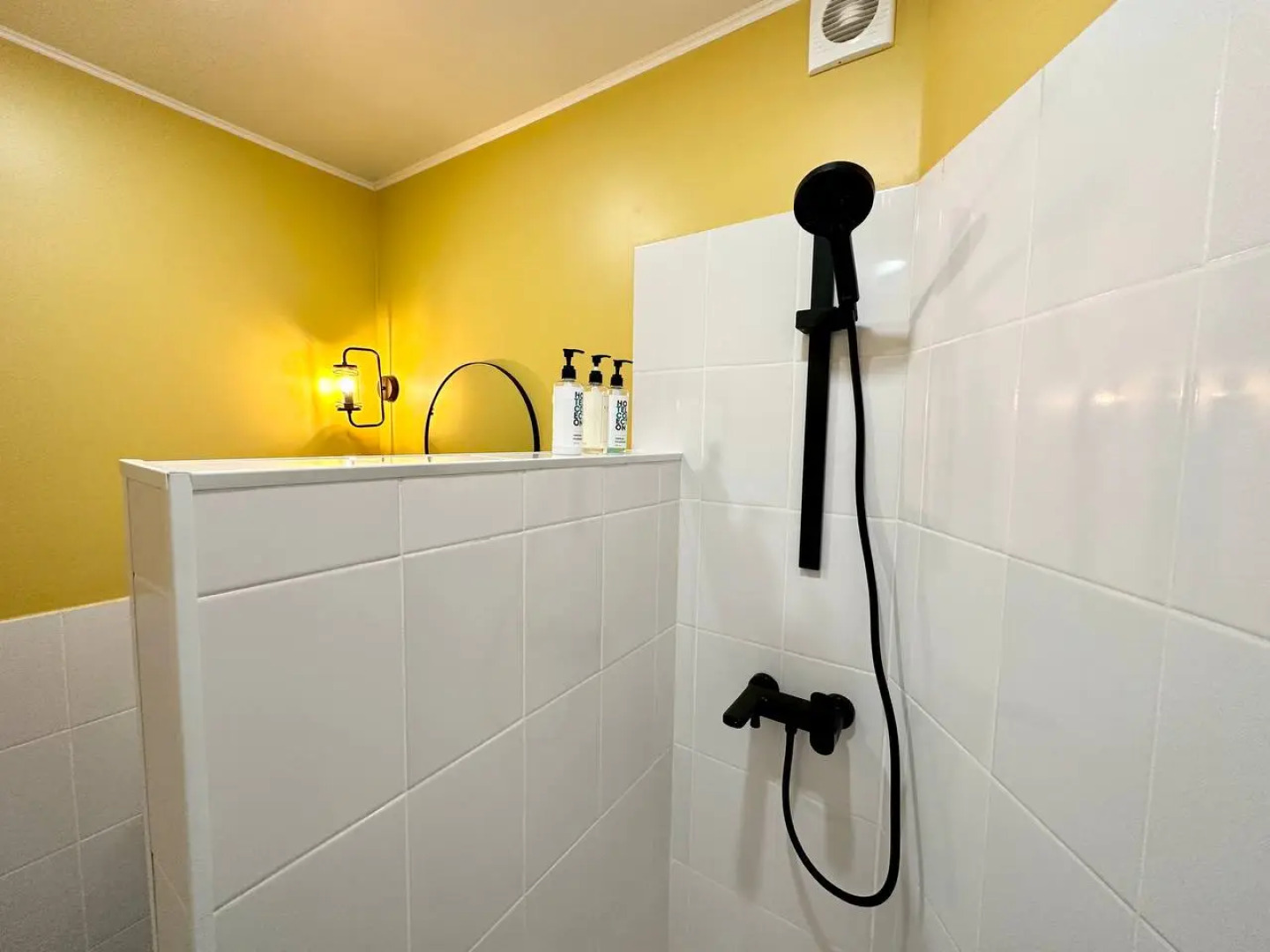 Апартаменты Happy Lake на Озере Кабан