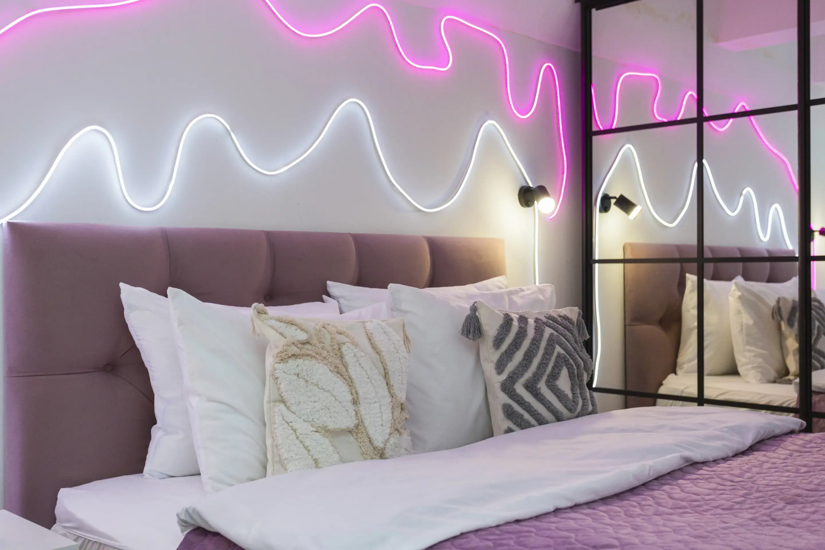 Квартира на Оптическом проезде 1 (2)