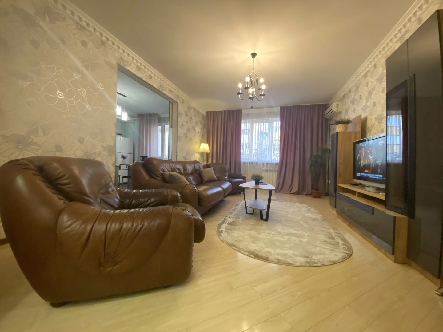 Апартаменты в Самом Сердце Пятигорска by Sutki26