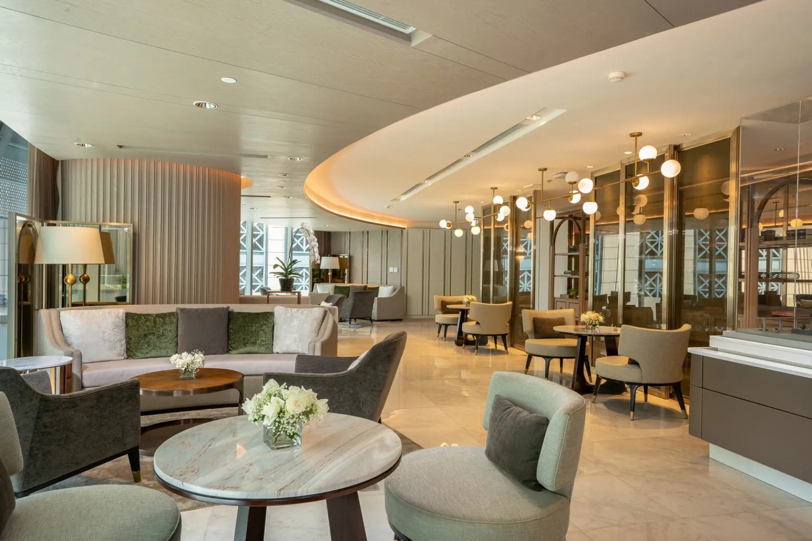 Отель Magnolias Ratchadamri Boulevard Serviced Residences