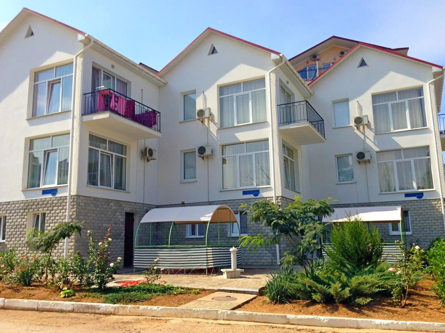 Отель Амалия