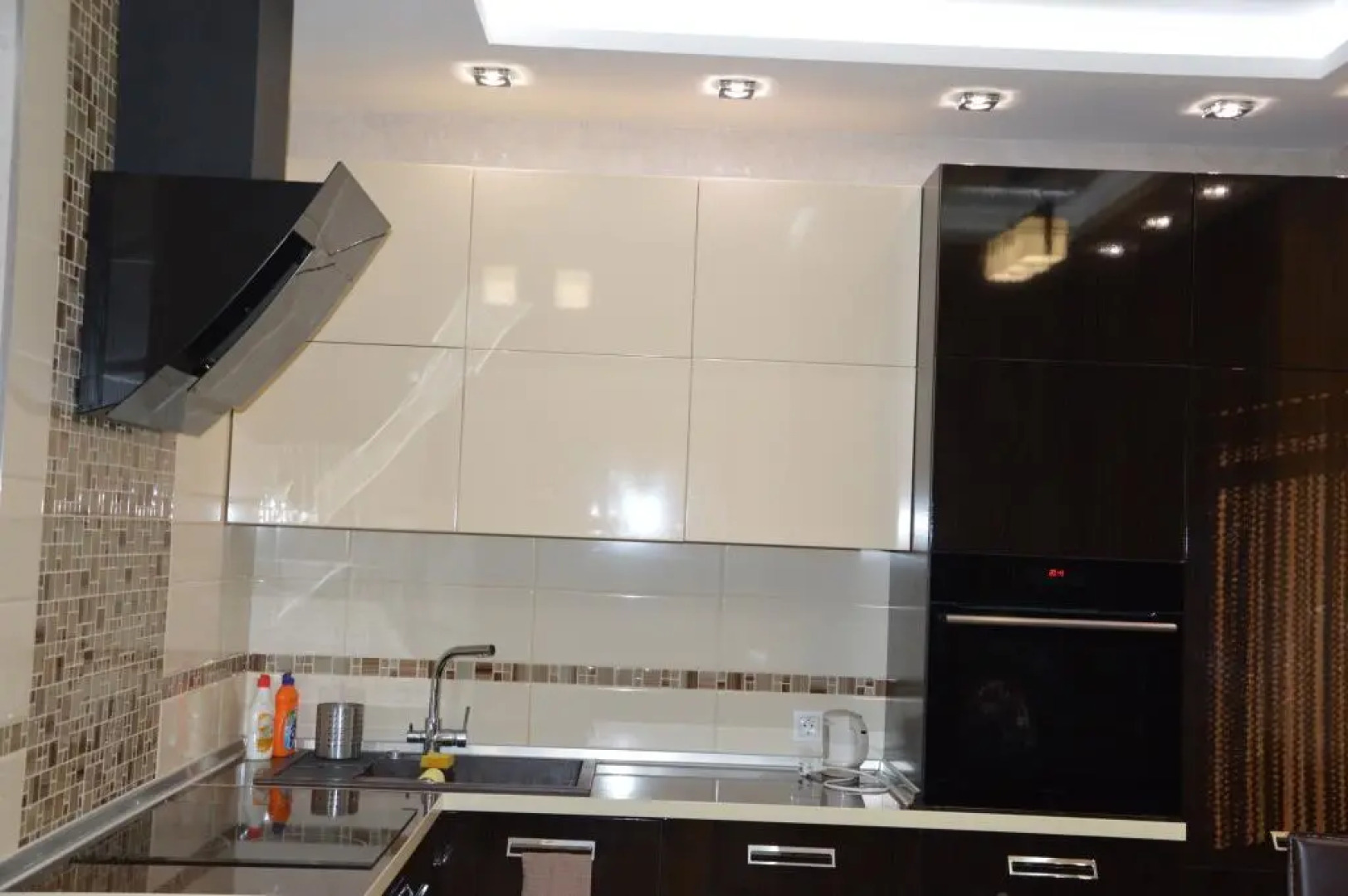 Апартаменты на Крайнова 4