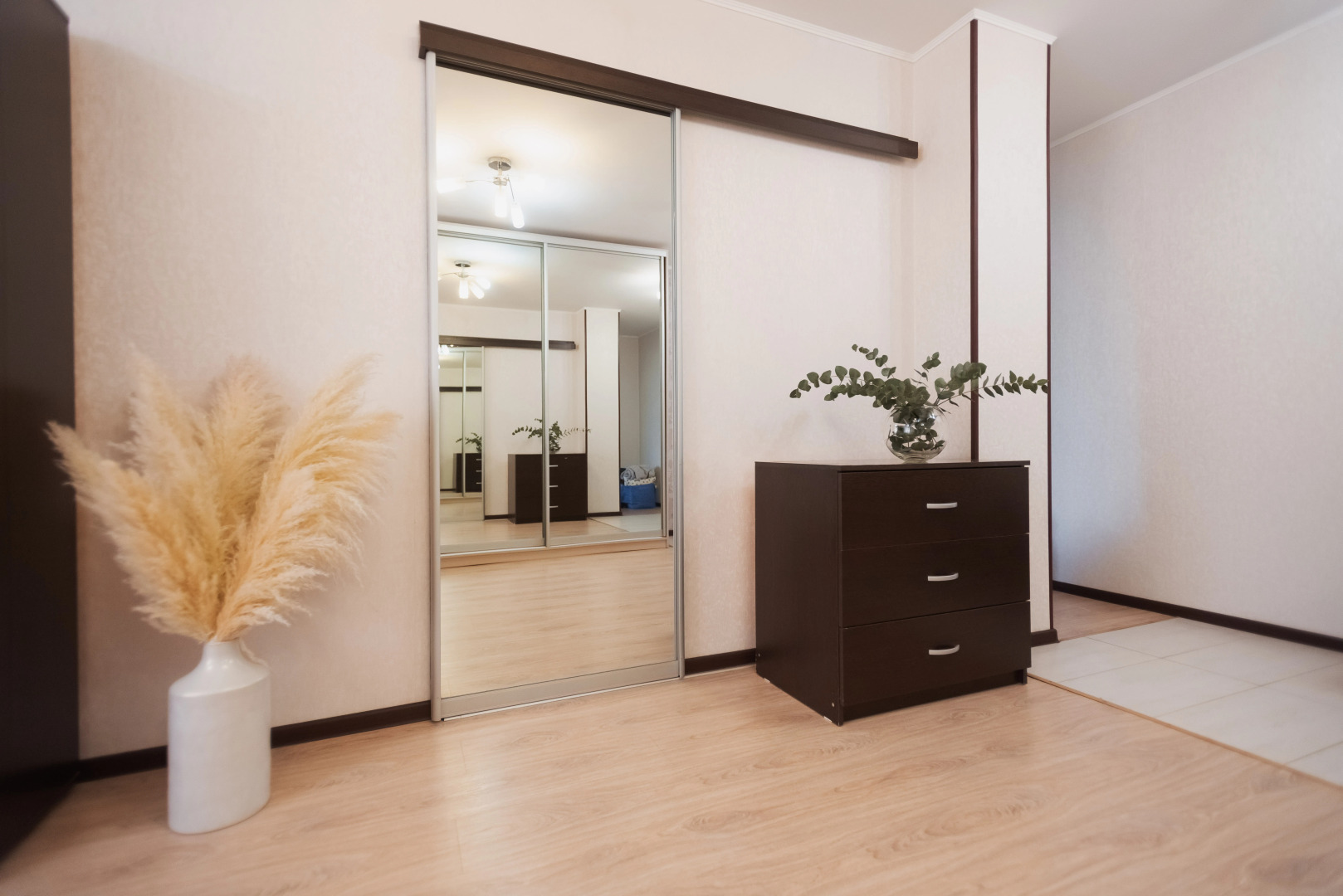 Квартира ApartHause у Южного Автовокзала и ТРЦ Мегаполис