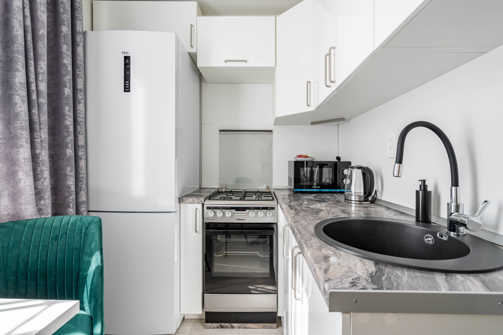 Квартира Light у Ленинского проспекта Satin Home