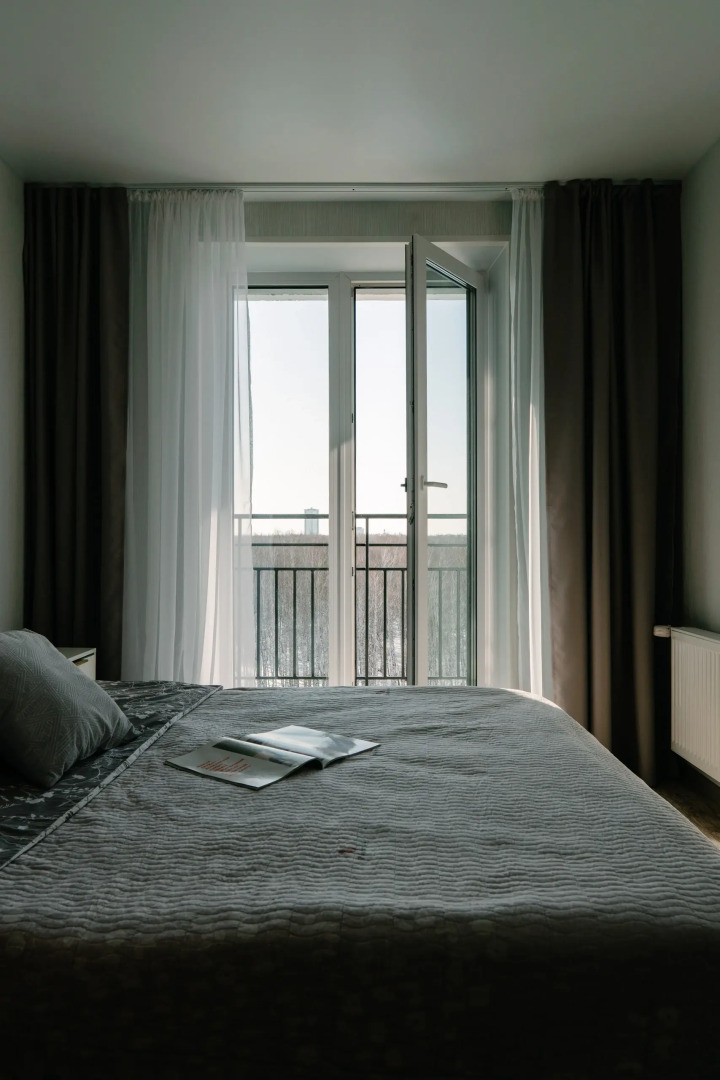 Квартира с Современным Дизайном Студия + Спальня