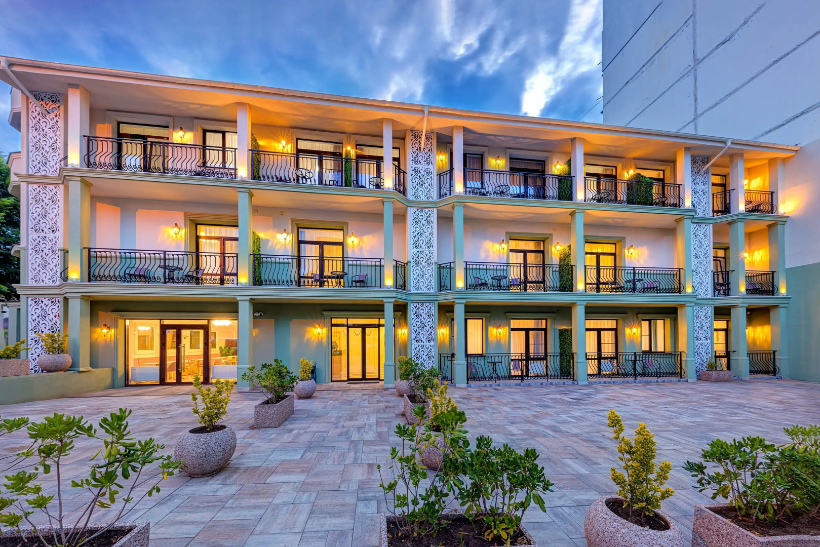 Отель CHATEAULIE