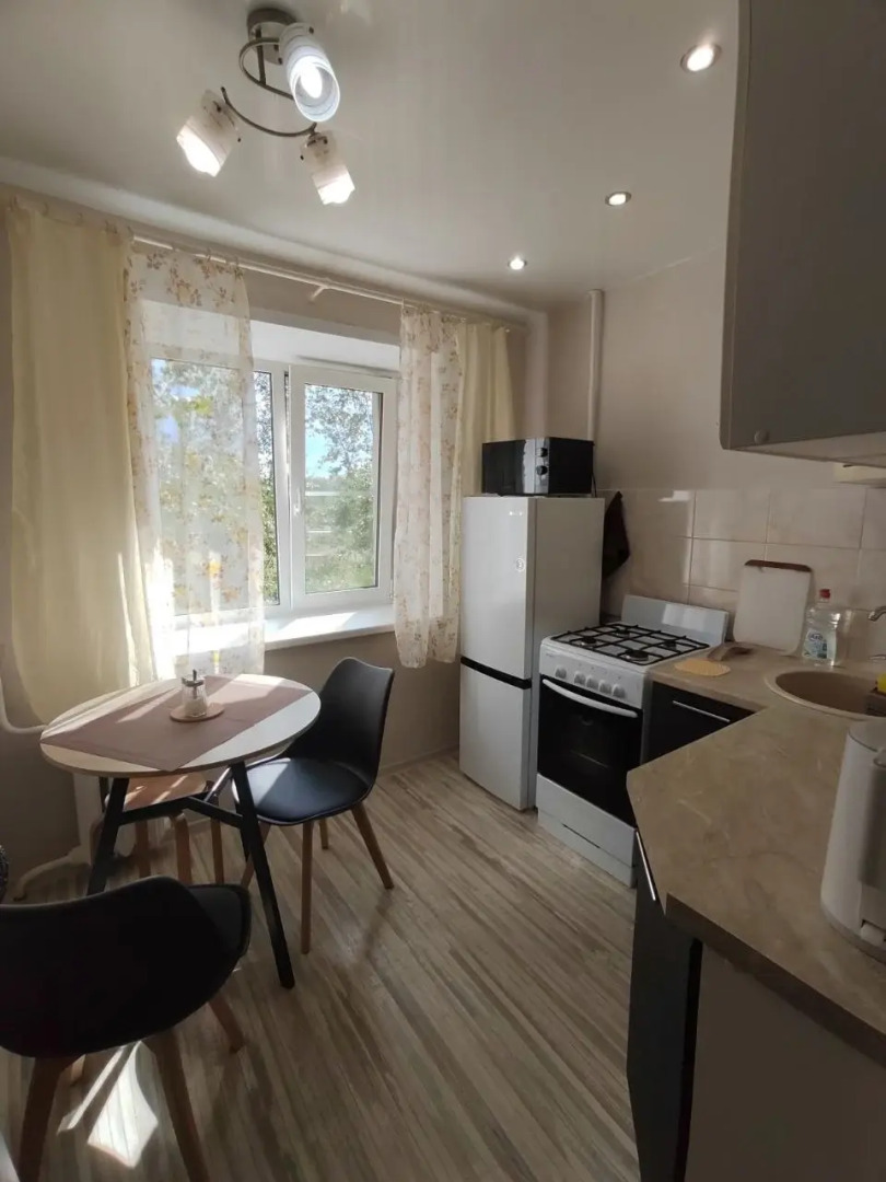 Квартира 1-ком возле аэропорта