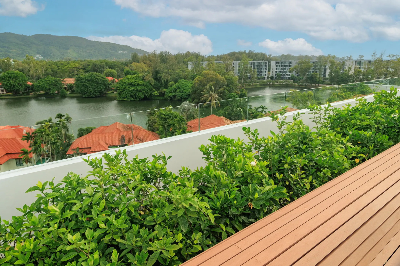 Новые 1bd апартаменты в Laguna SkyPark