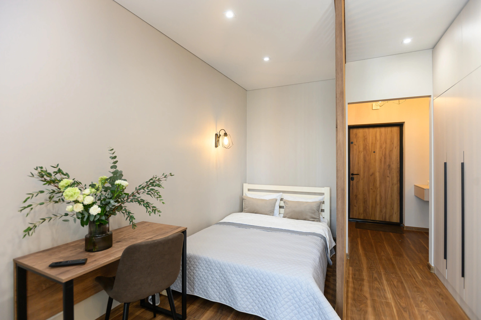 Квартира ApartHause комфортное пространство с авторским дизайном