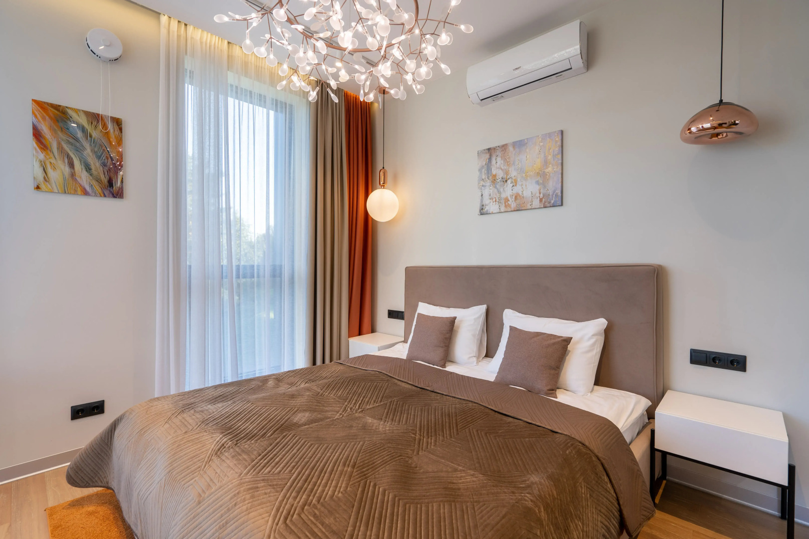 Апартаменты Охта «КраСКИ»