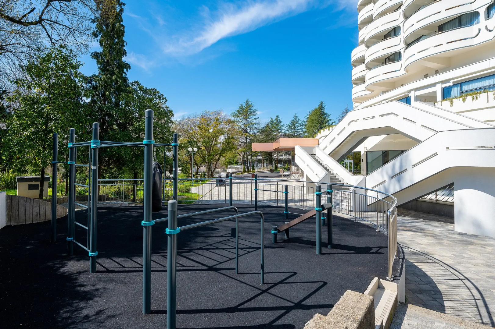 Апартаменты в отеле с видом на море. Космос 522