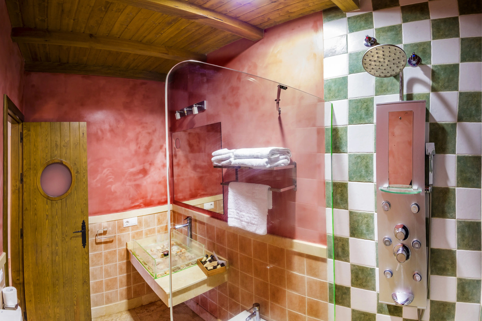 Мини-Отель Arohaz Hotel&Gastrobar