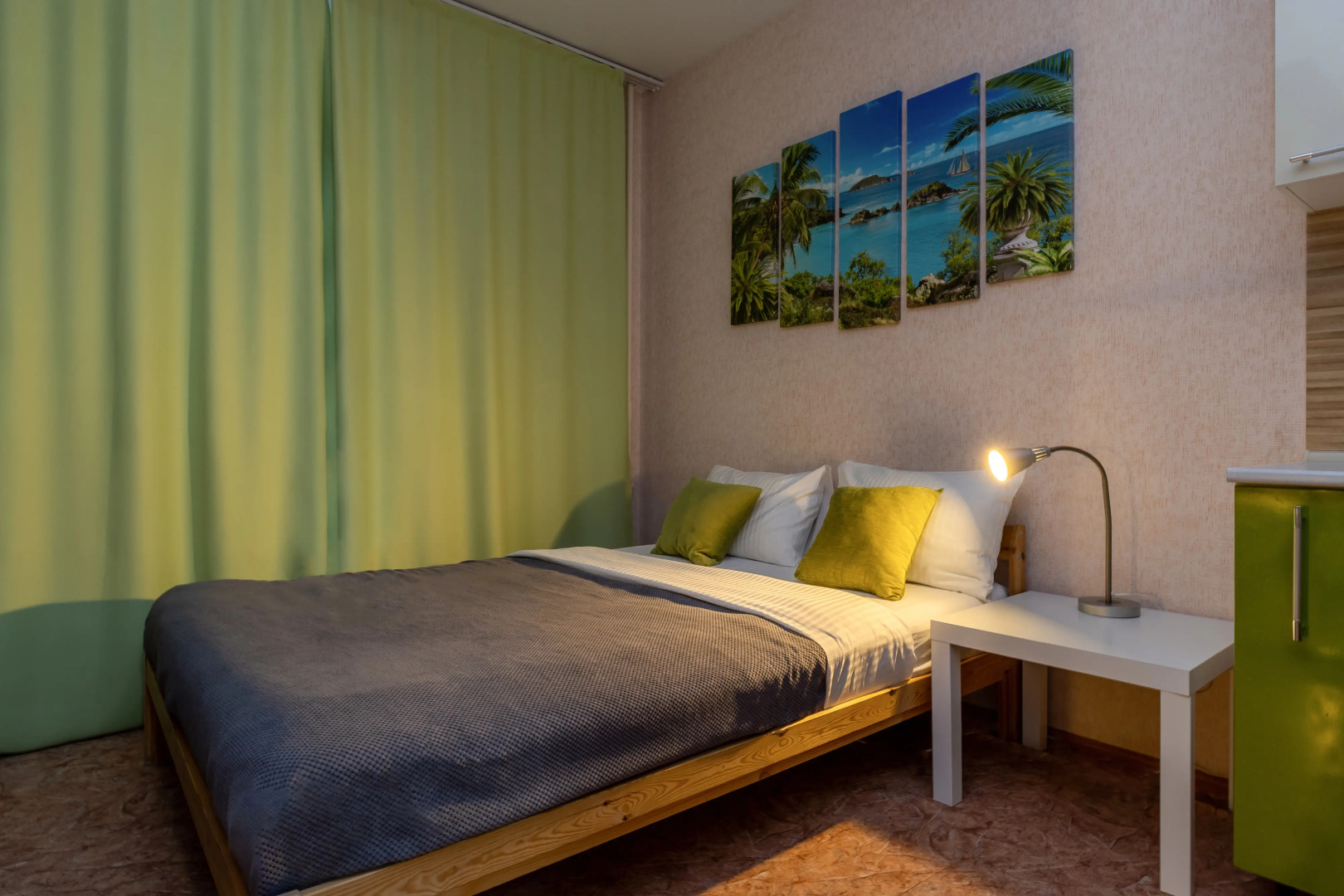 Апартаменты ЖК Бурнаковский