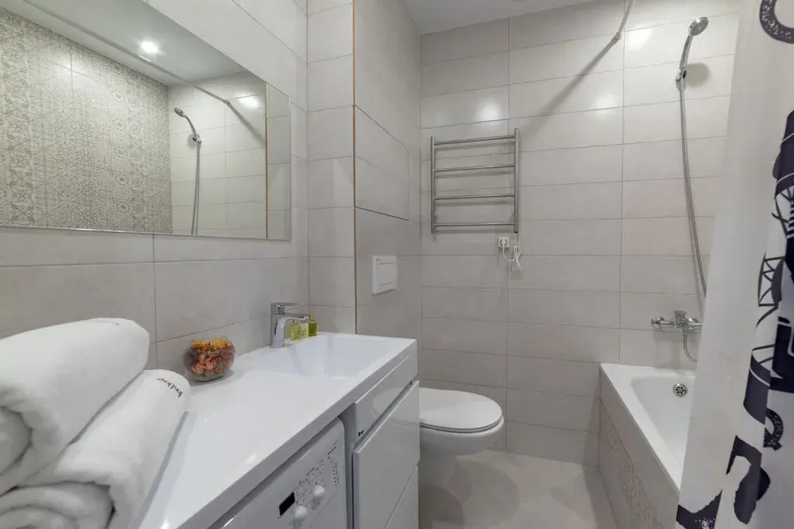 Апартаменты Inndays on Kommunarka(2)