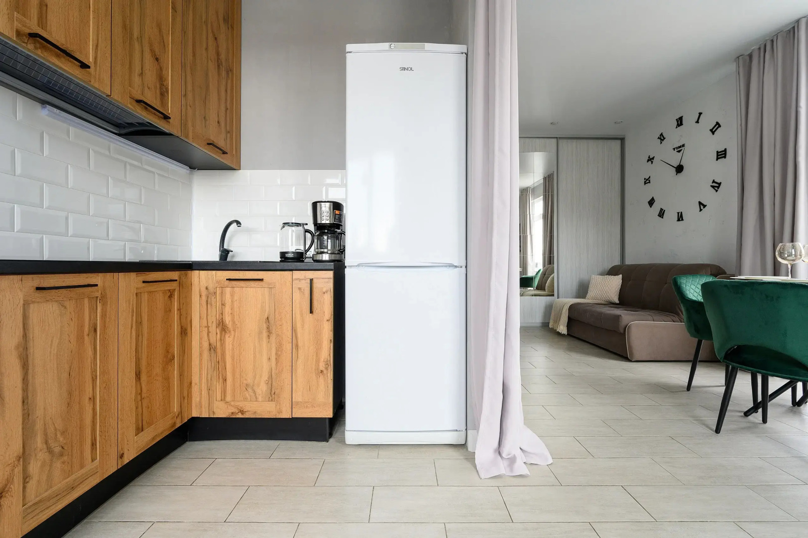 Апартаменты Red Apartments Арт Лайт Джефферсон